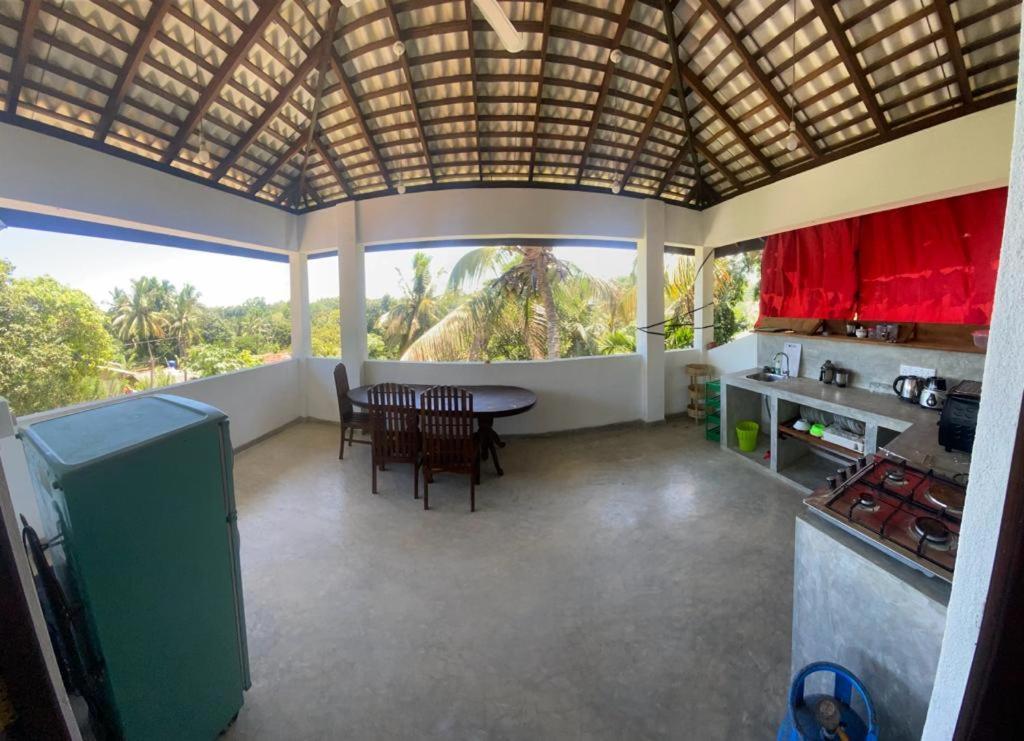 Sunny Mound Unawatuna Close By Sri Yoga Shala Extérieur photo