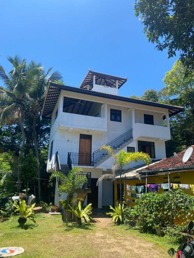 Sunny Mound Unawatuna Close By Sri Yoga Shala Extérieur photo
