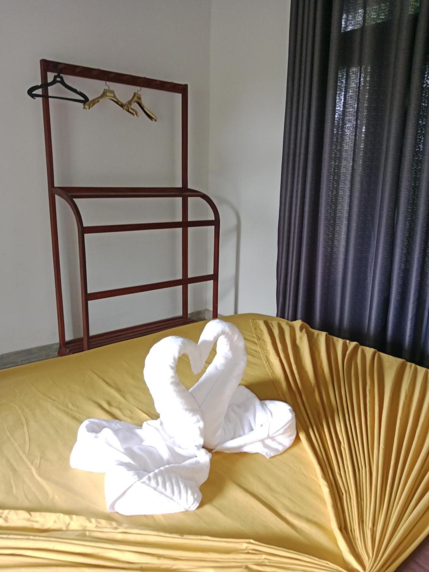 Sunny Mound Unawatuna Close By Sri Yoga Shala Extérieur photo